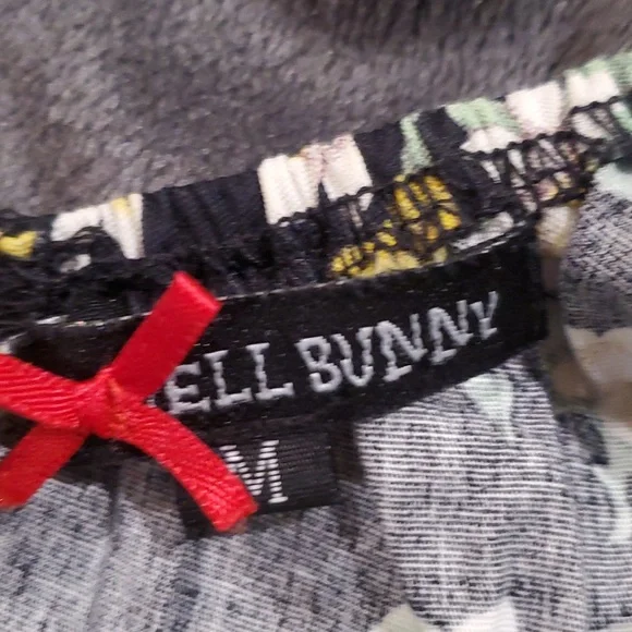 Hell bunny lemon top size small/medium - Picture 3 of 6